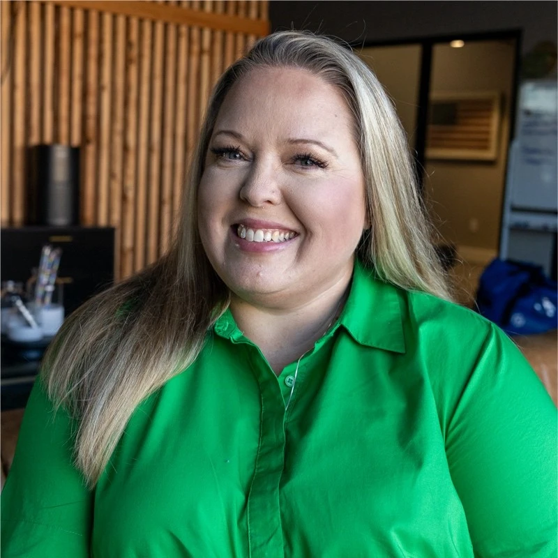 Picture of Stephanie Simons